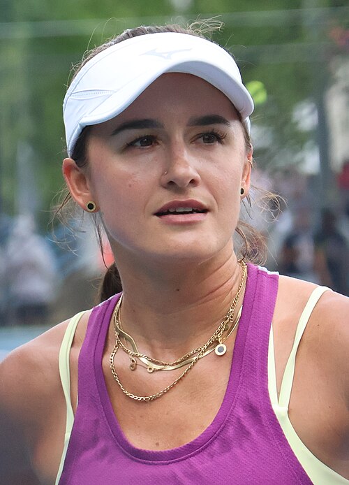 Арина Родионова